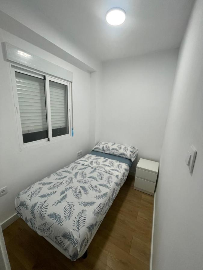 Familyhomestay Valencia Exteriör bild