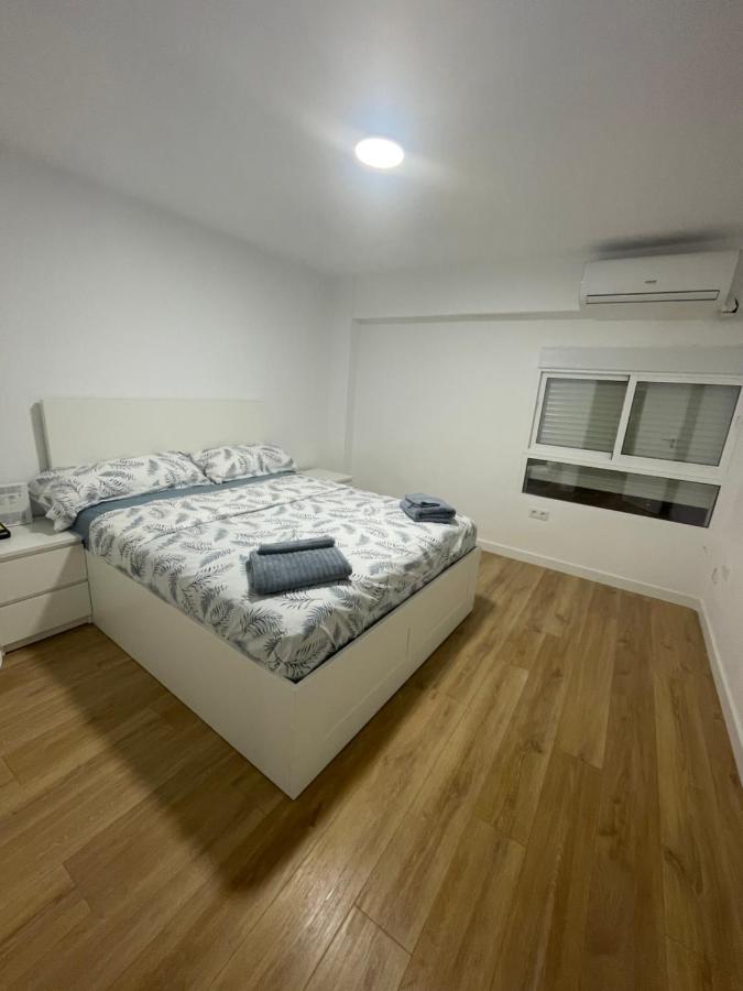 Familyhomestay Valencia Exteriör bild