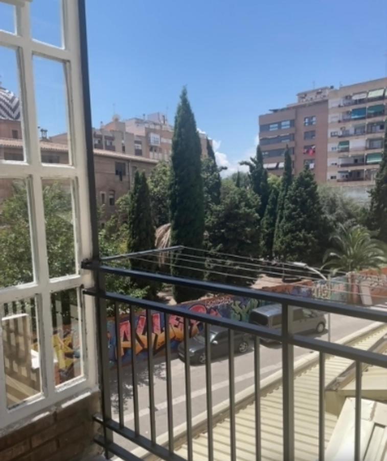 Familyhomestay Valencia Exteriör bild