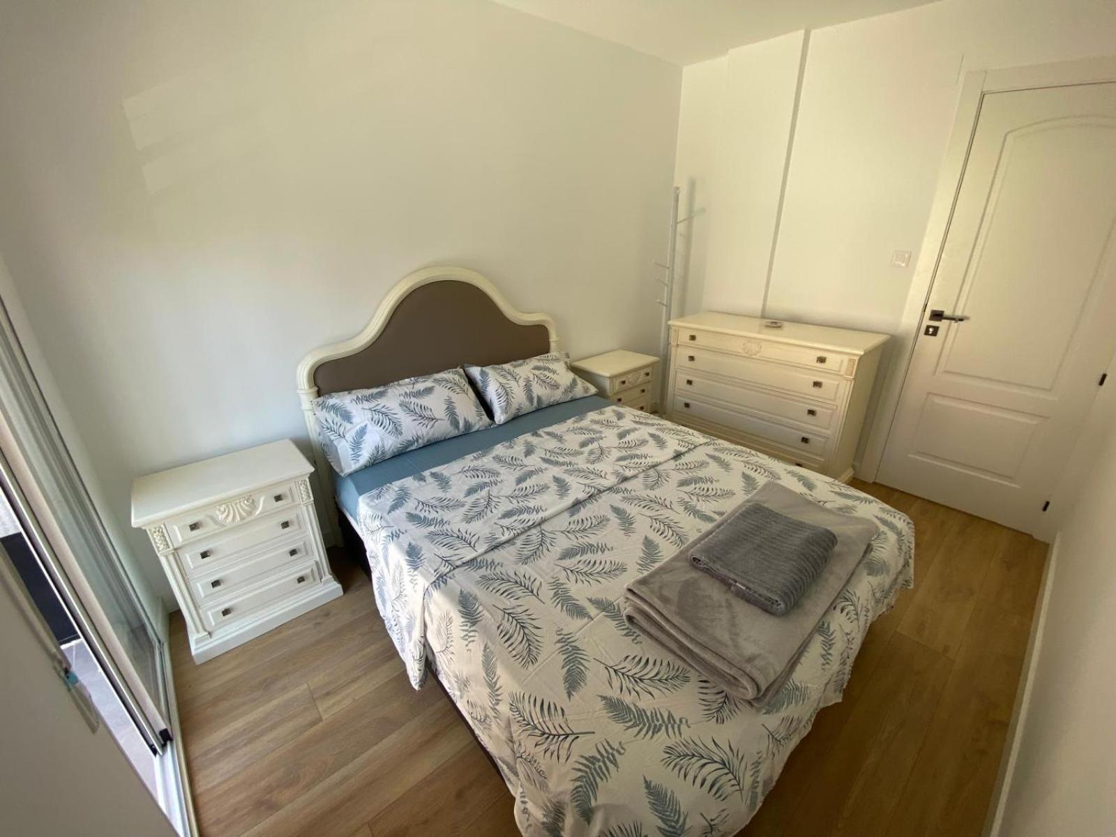 Familyhomestay Valencia Exteriör bild